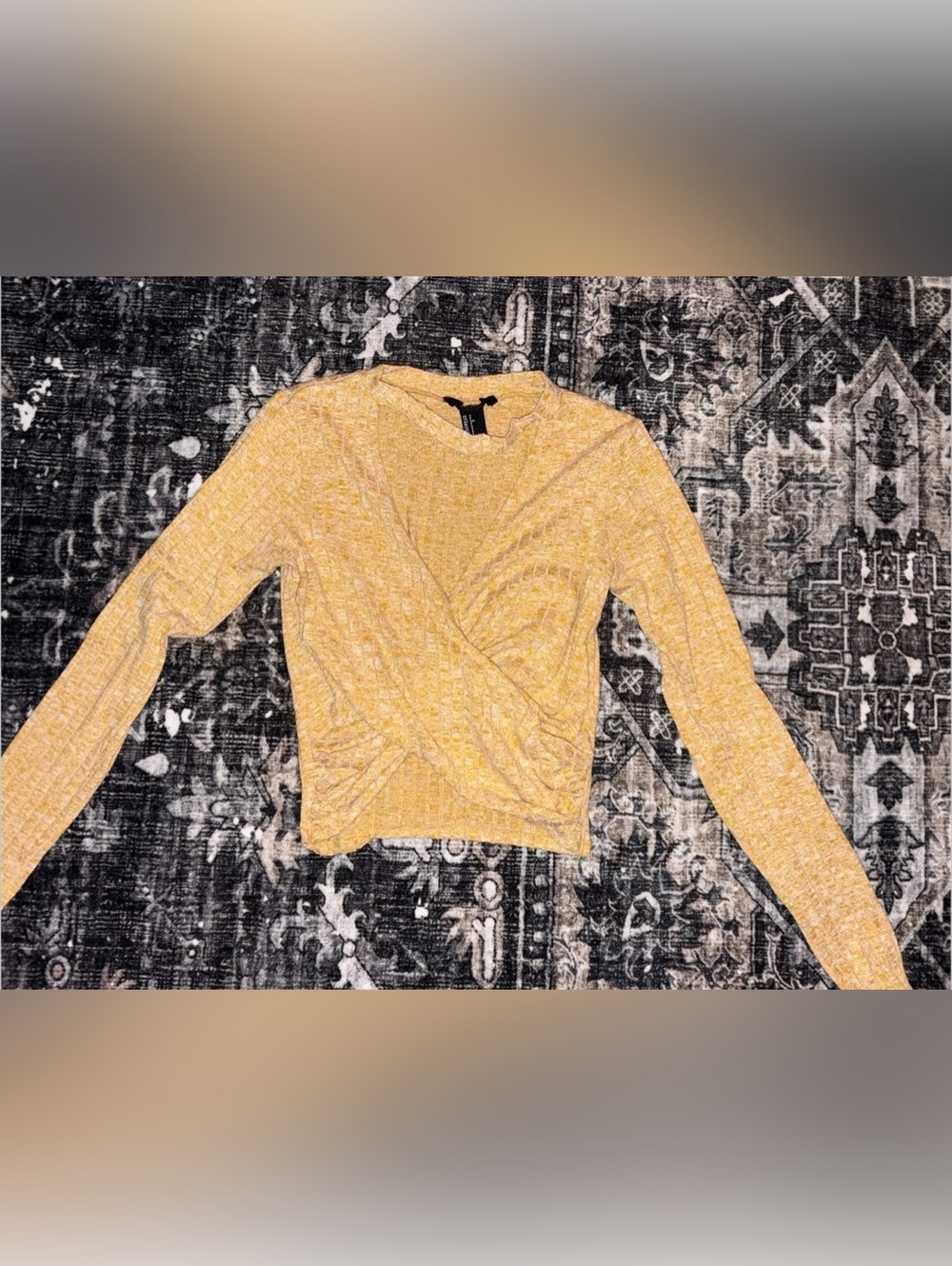 Forever 21 Size S Yellow Textured Long Sleeve Top